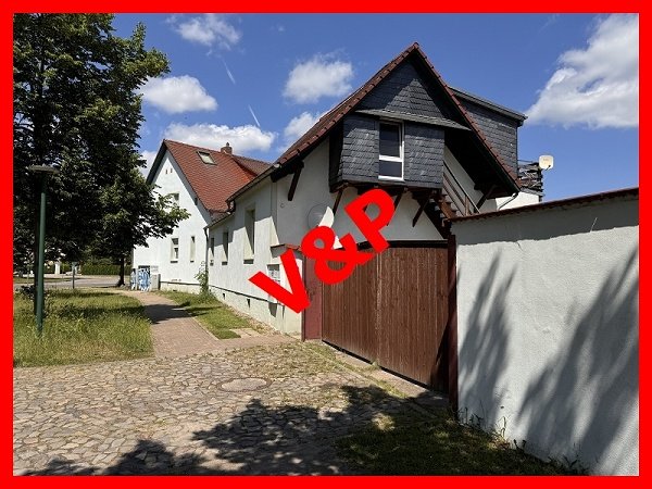 Vollvermietet - MFH mit 10 Wohneinheiten Vollvermietet - MFH mit 10 Wohneinheiten